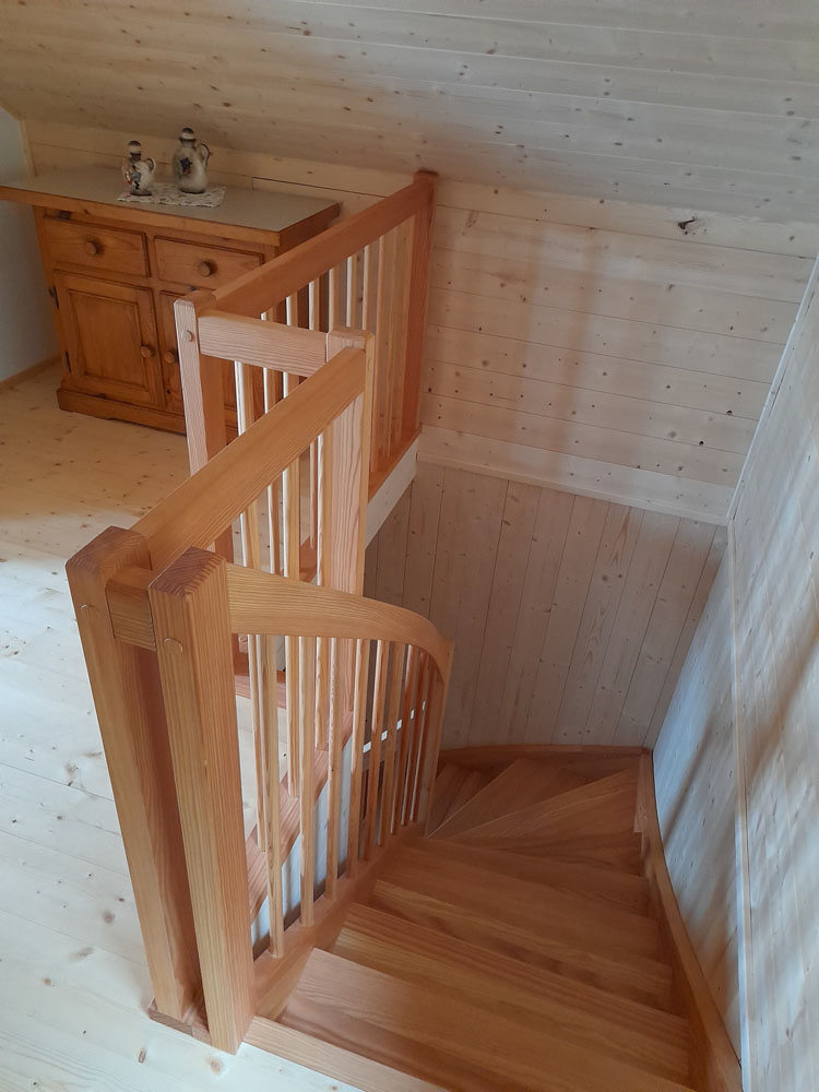 Goeriacheralm-Huette_Stiege